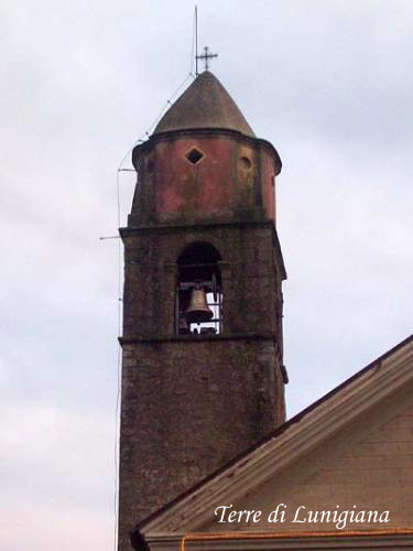 Il campanile della chiesa