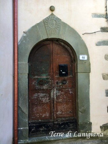 Portale a Fazzano