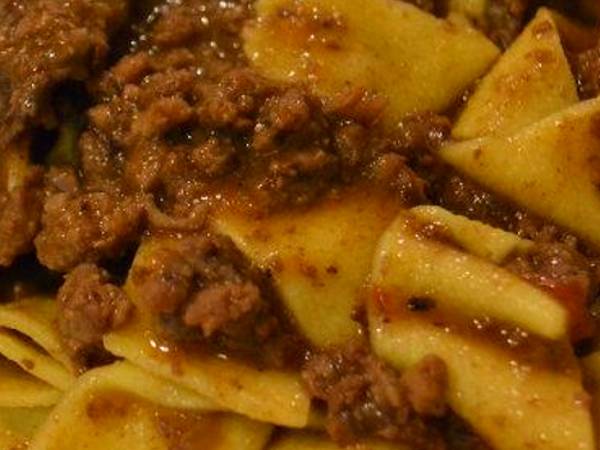 Pappardelle al sugo di lepre